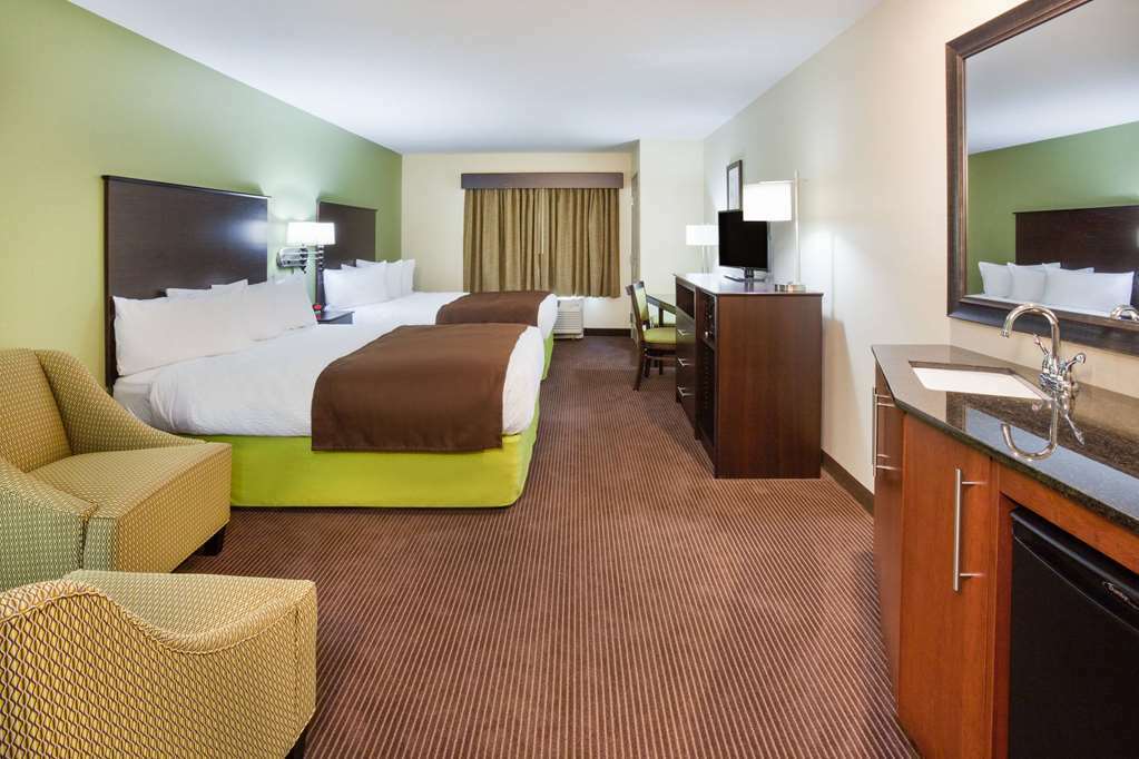 Americinn By Wyndham Hartford Wi Quarto foto